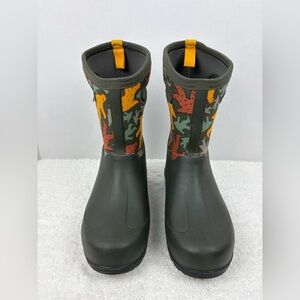 Bogs Kids’ Neo-Classic Bigfoot Winter Boots-Dark Green with Colored Bigfoot